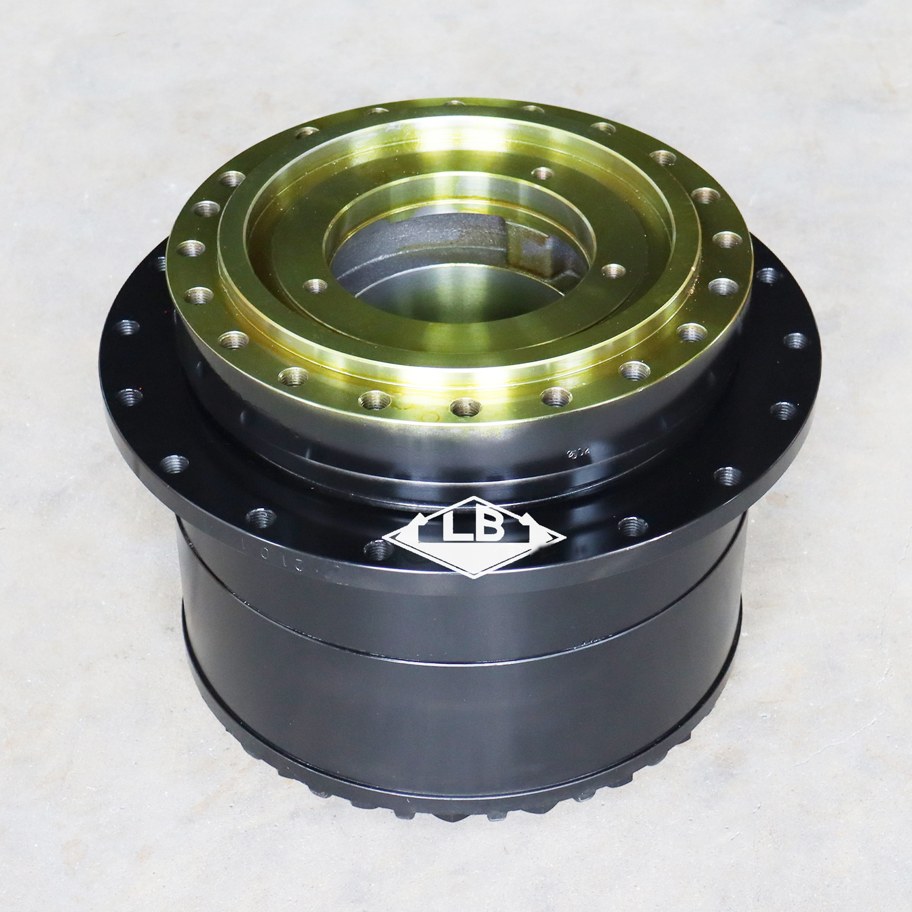 E325B 行走牙箱(2) E325B 行走牙箱(2)