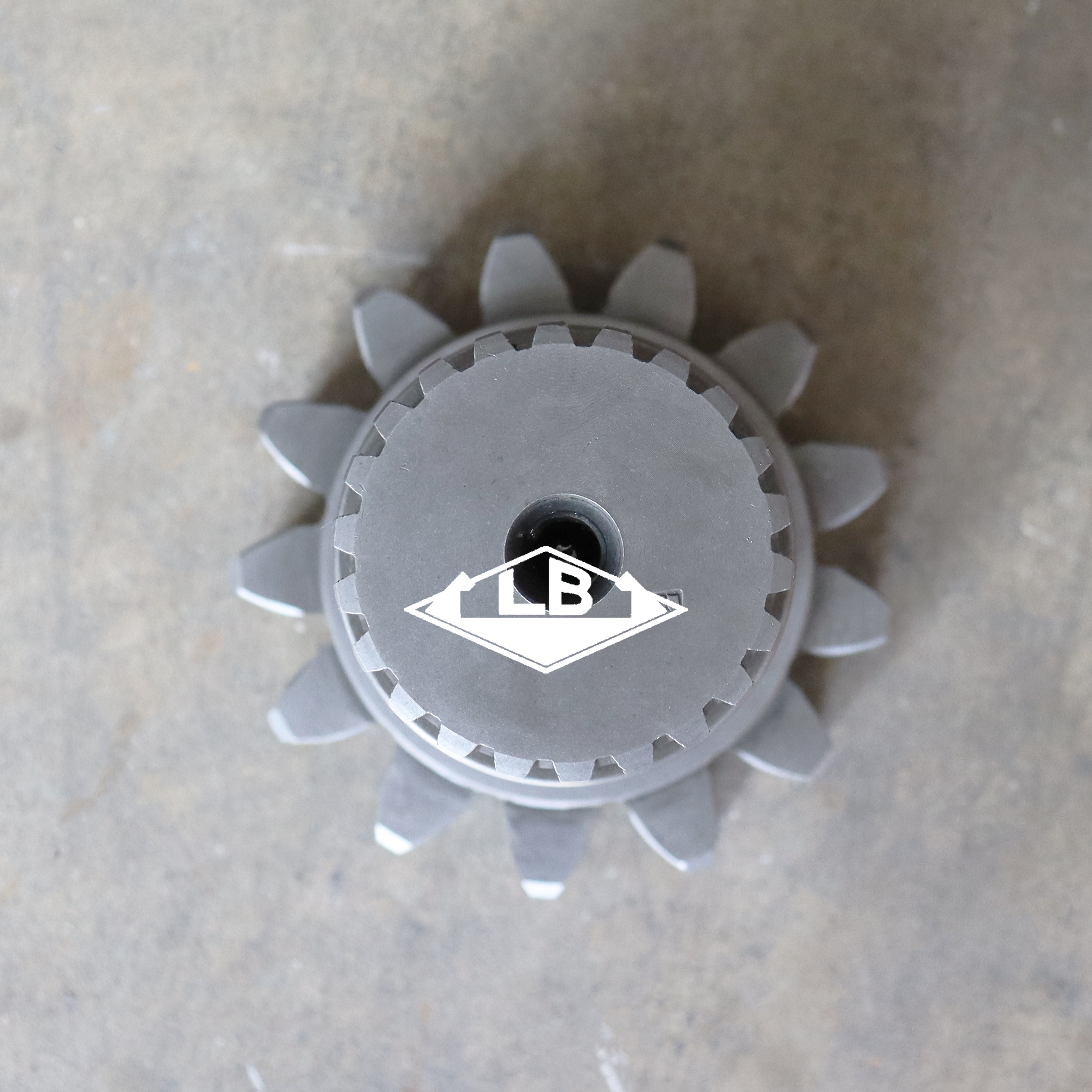 DX220 DX222 Solar220 Swing Pinion Eje K1038207 2112-1248 Part parte de la caja de cambios de giro Aplicar para excavador de doosán