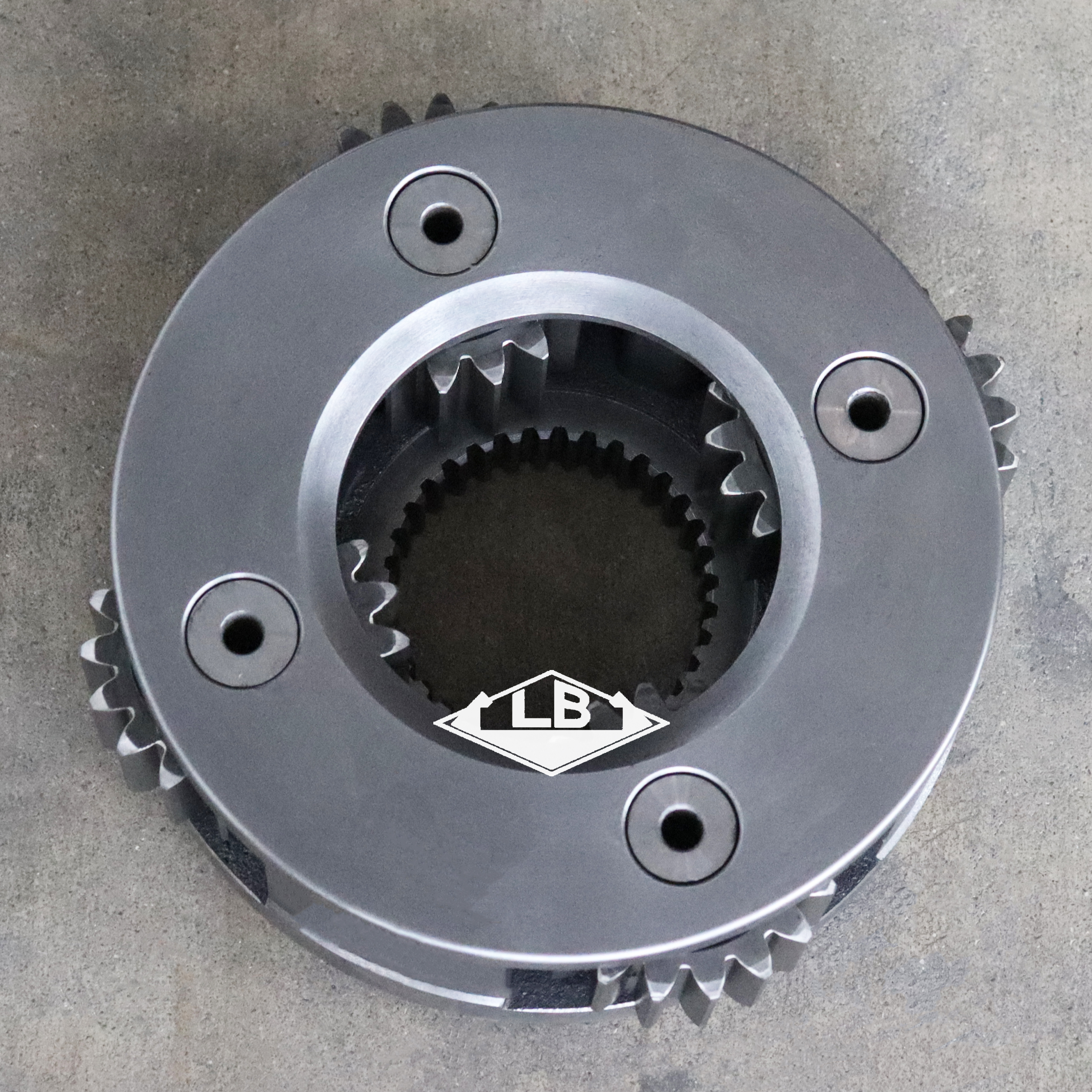 SK200-8 NO2 Swing Swing Carrier Assy YN32W01058P1 Piezas de la caja de cambios de giro para la excavadora Kobelco 