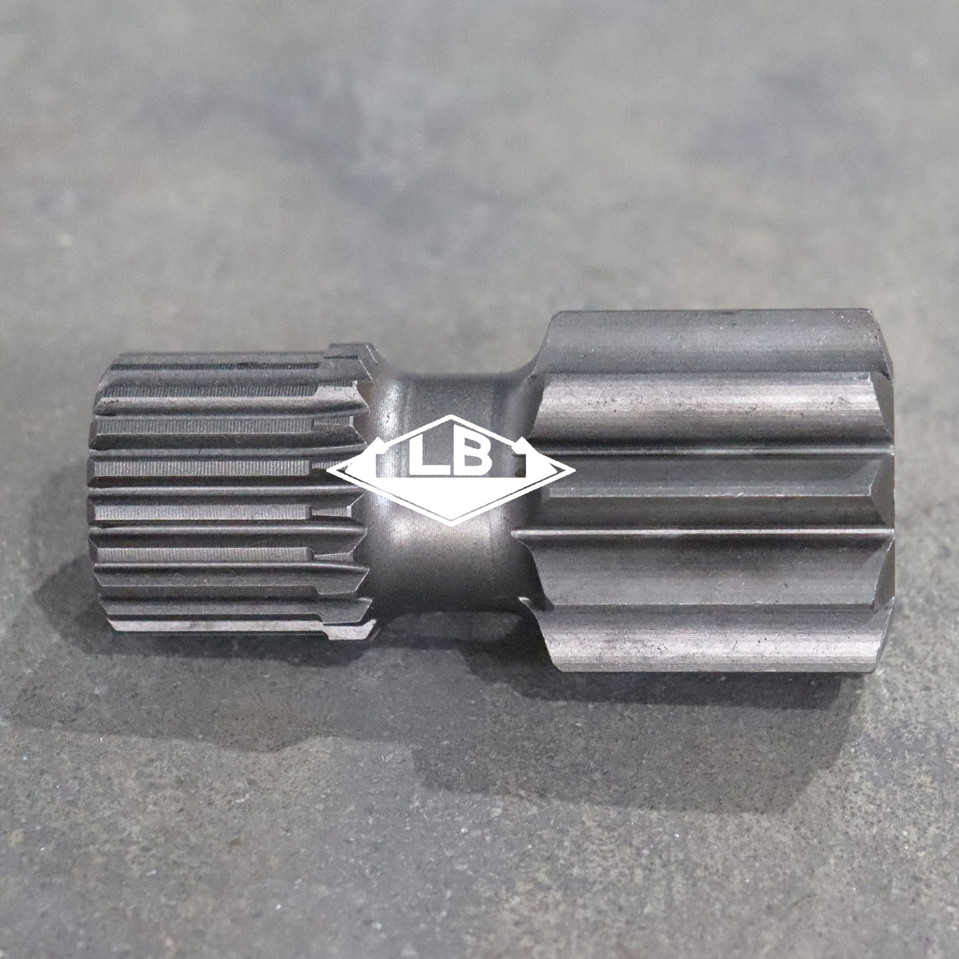 R210-7 R215-9 NO1 SUN SHAFT XKAQ-00242 XKAQ-00402 Piezas de la caja de cambios de viaje para Hyundai Excavator