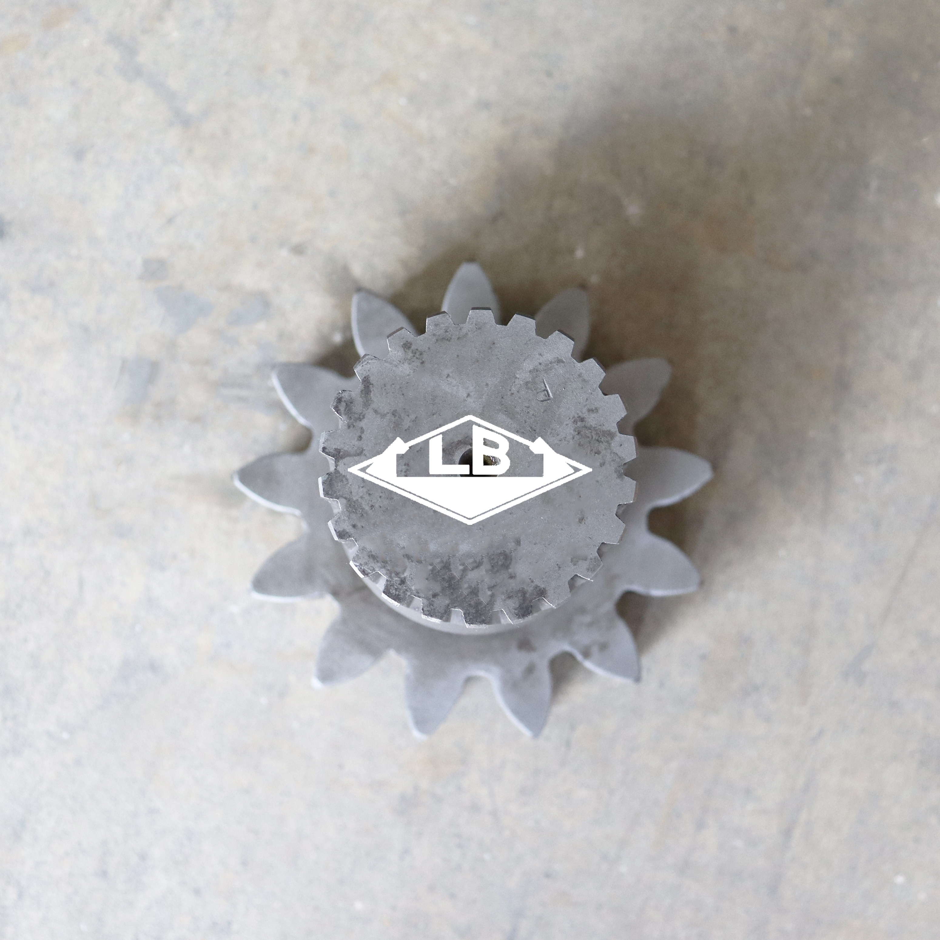 EC200 EC210 Swing Pinion Shaft VOE14528929 Piezas de la caja de cambios de reducción de swing para Volvo Excavator 