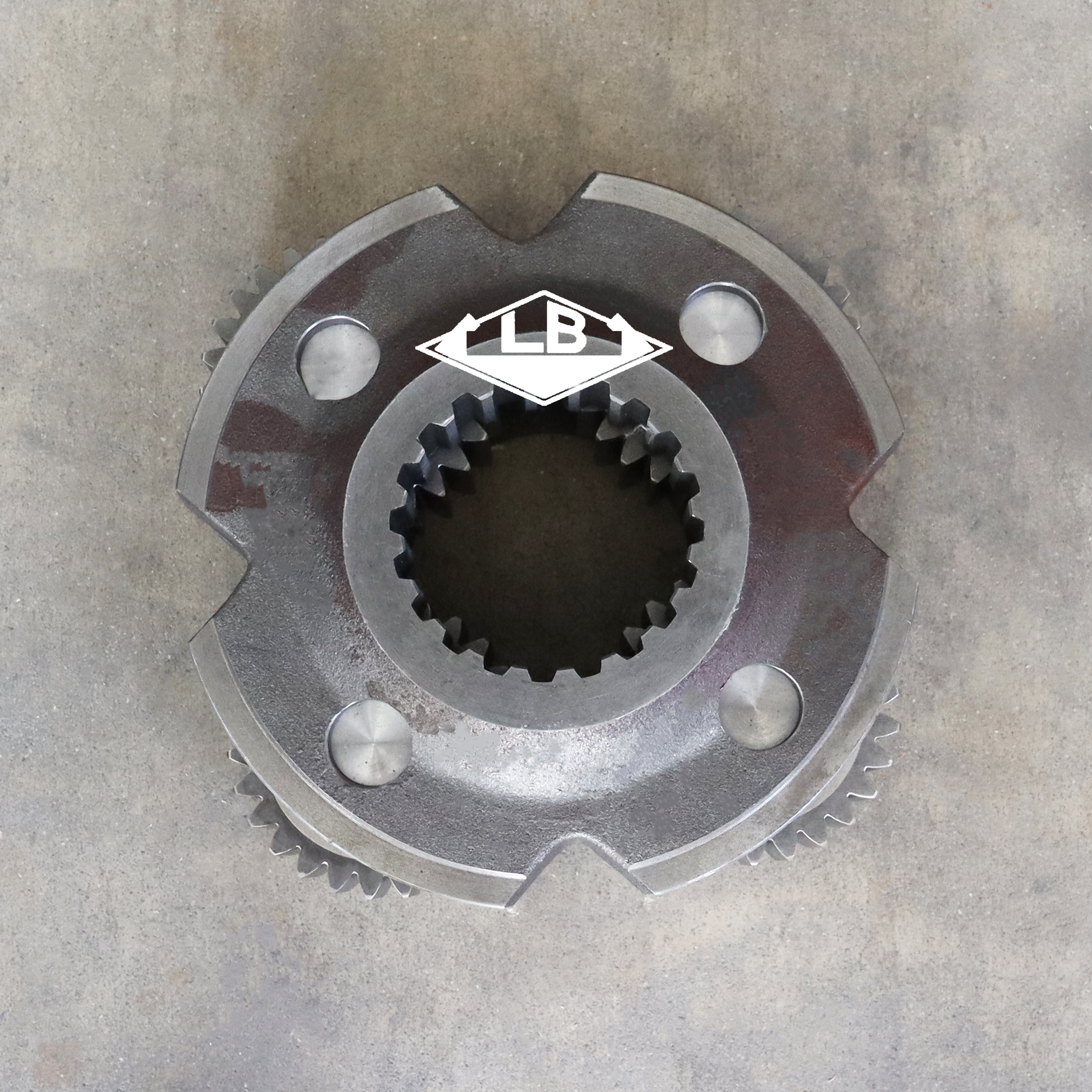 R290-9 R300-9 R305-9 XKAQ-00467 NO2 Carrier Assy Piezas de engranaje de reducción de swing Solicitud de Hyundai Excavator