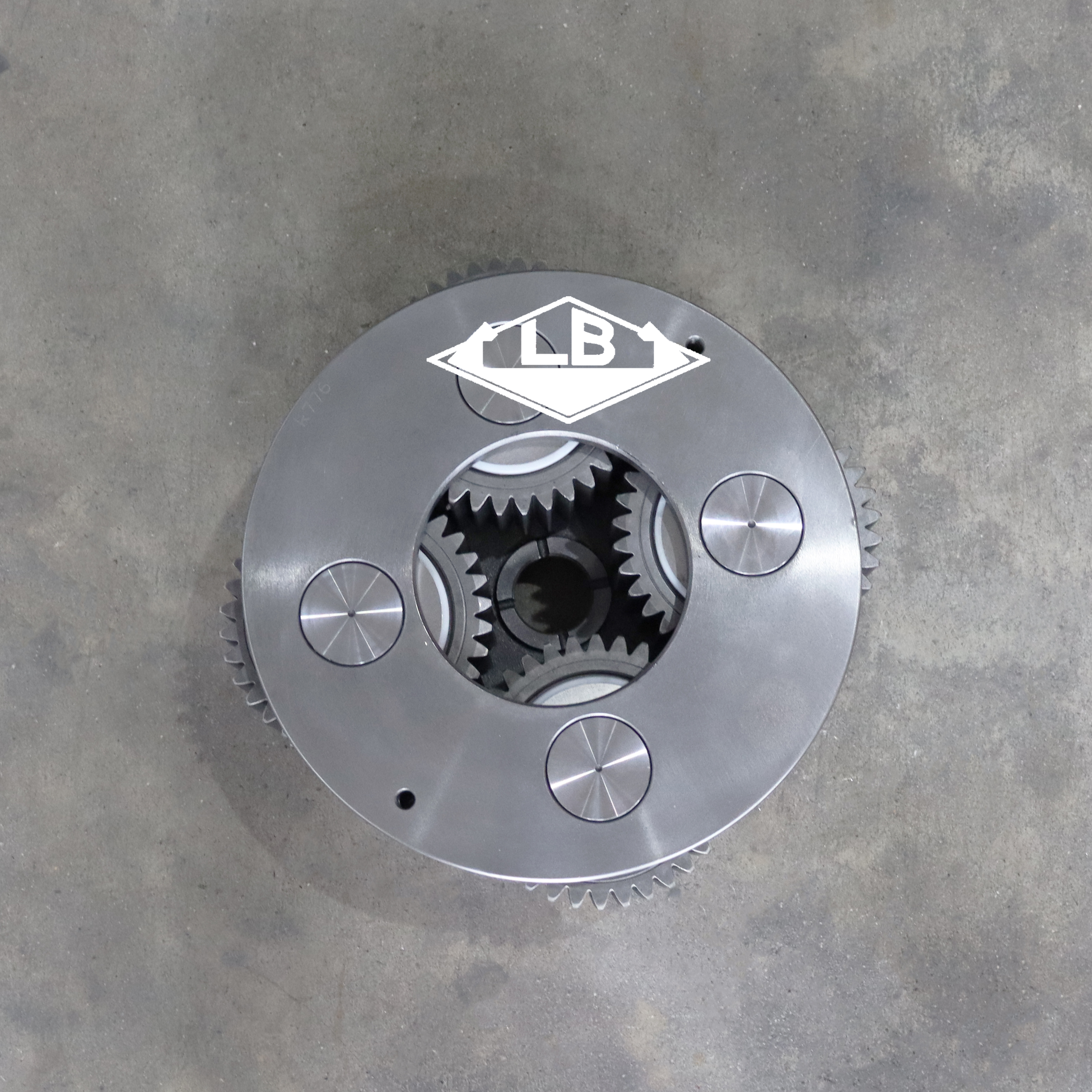 R250-9 R260-9 Carrier de NO2 Assy XKAH-01282 Piezas de la caja de cambios de reducción de viajes Se aplica para Hyundai Excavator