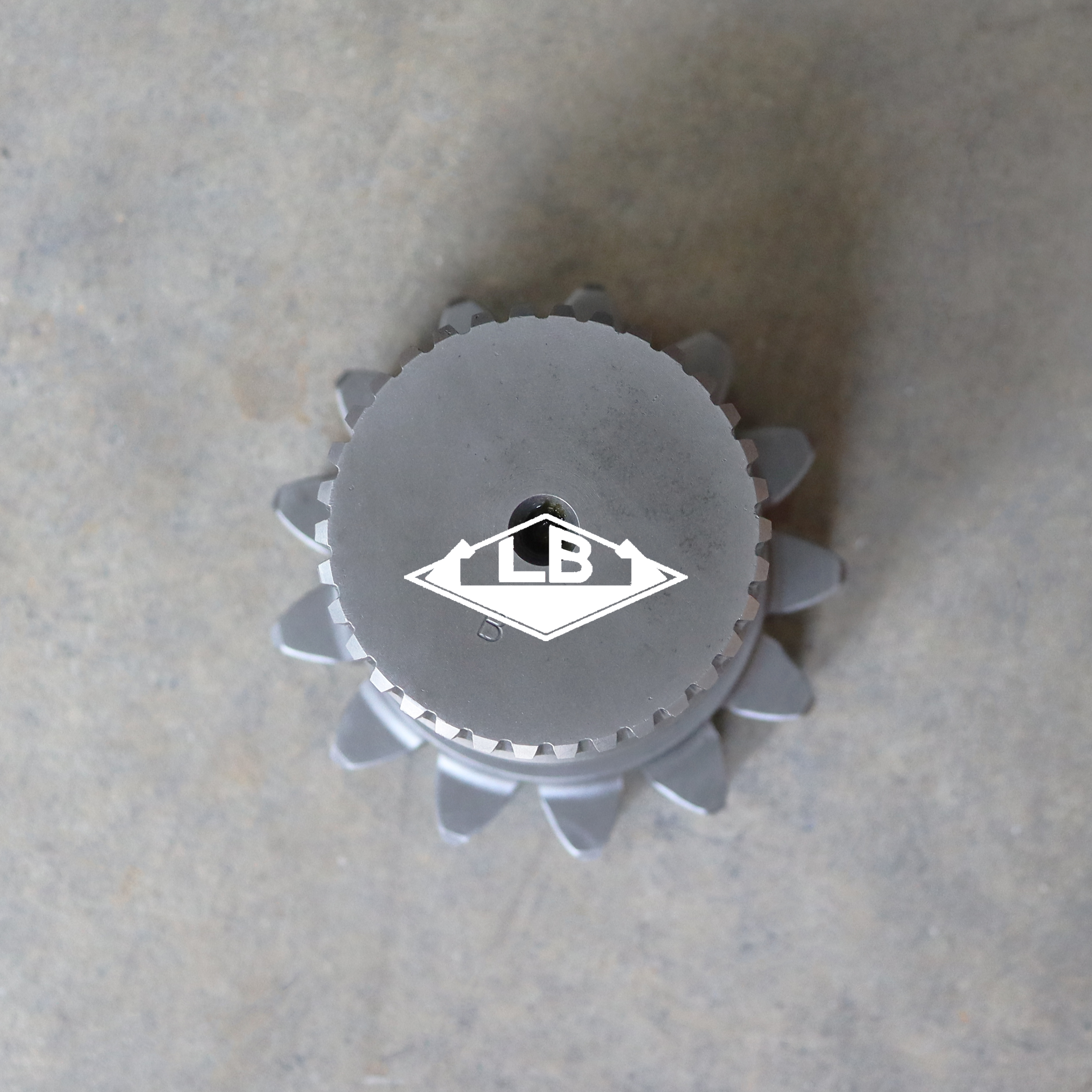 SK200-8 SK210-8 E215B Swing SAHFT YN32W01051P1 Reductor de swing Piezas de sapre para Kobelco New Holland Excavator