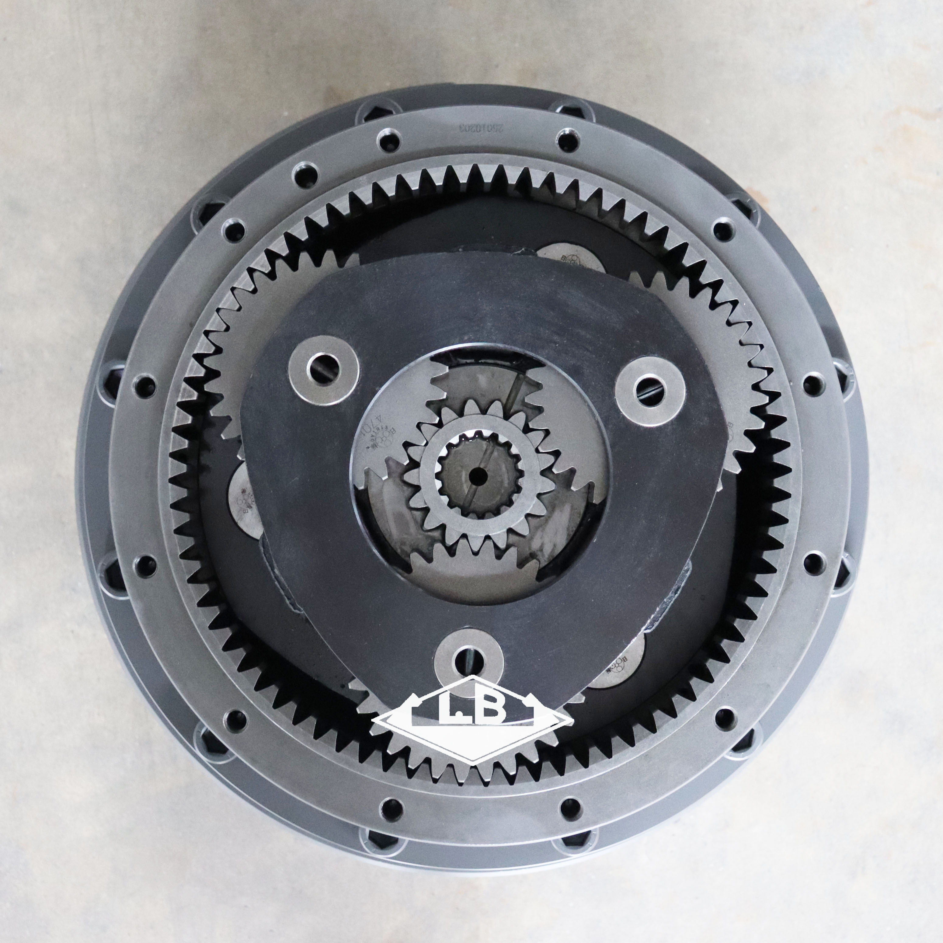 9293649 ZX870-5G Reductor de swing ZX870-5G Caja de cambios de swing para excavador