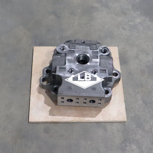 R210-9 R220-9 Cubierta del motor de balanceo 39Q6-11280 39Q6-11281 Válvula de revestimiento del motor de balanceo Aplicar para Hyundai Excavator