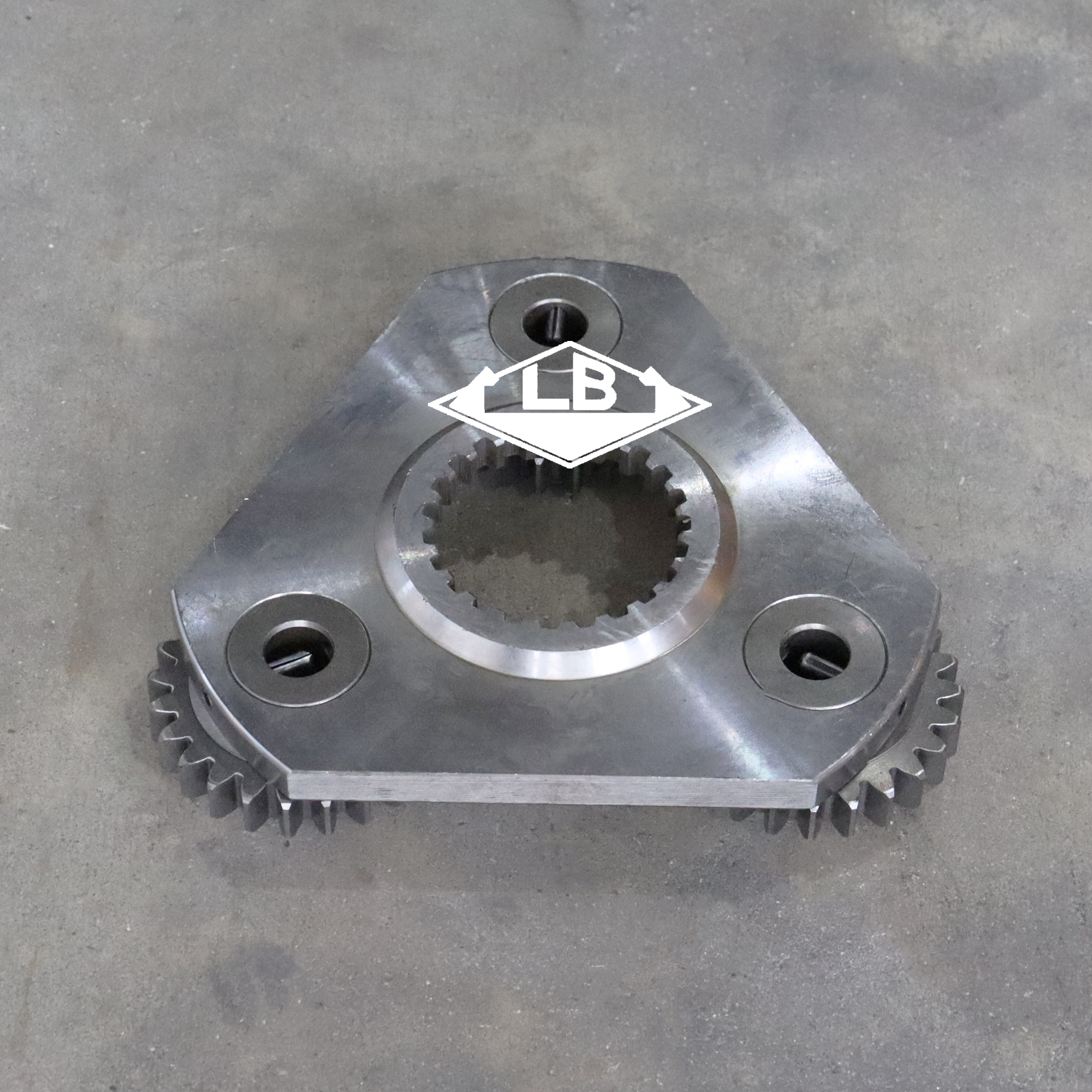 DX340 1er Carrier Assy 1.230-00012 Piezas de la caja de cambios de viaje Se aplica para Doosan Excavator