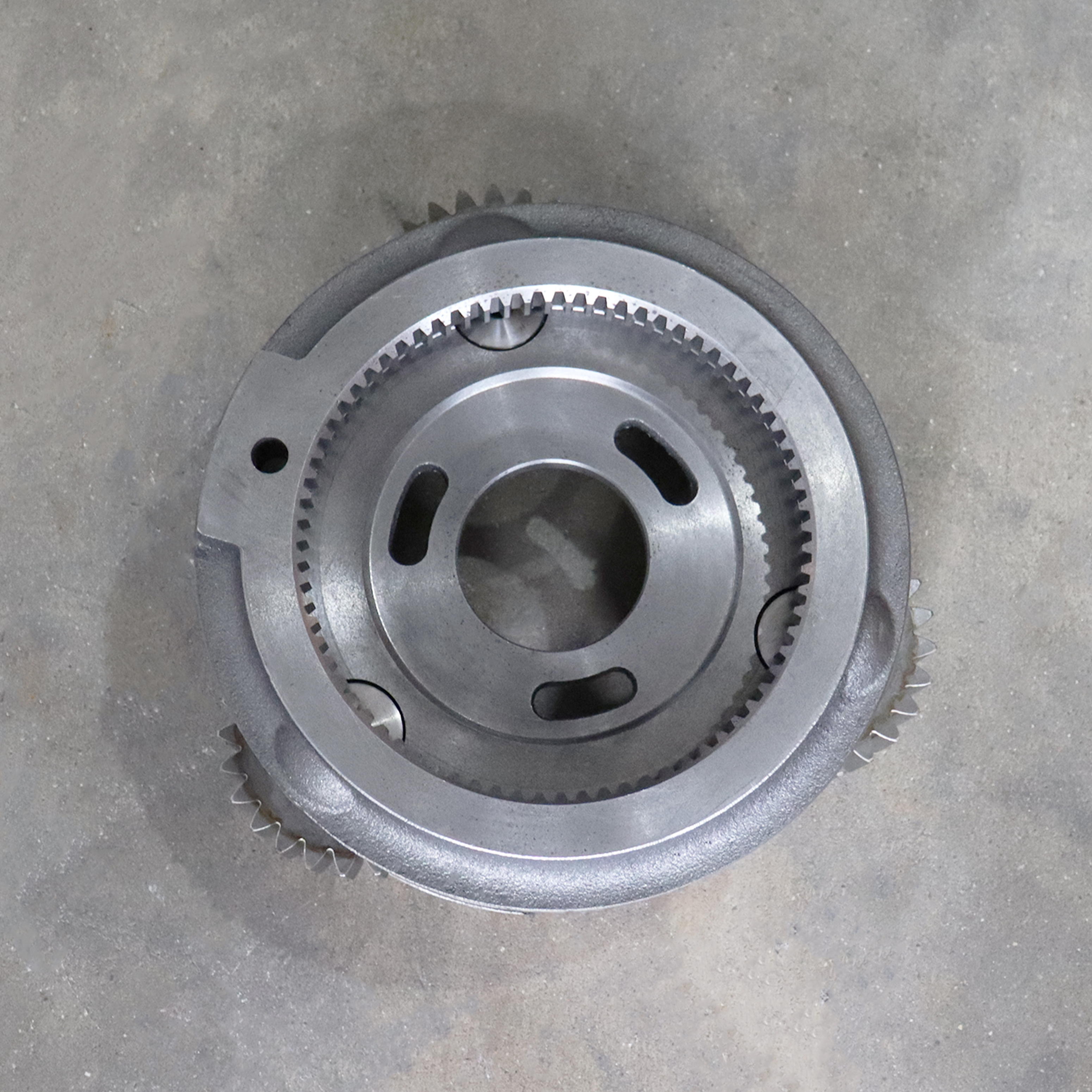 ZX200 ZX200-3 NO3 Carrier Assy 1025875 Parte del dispositivo de viaje para Hitachi Excavator
